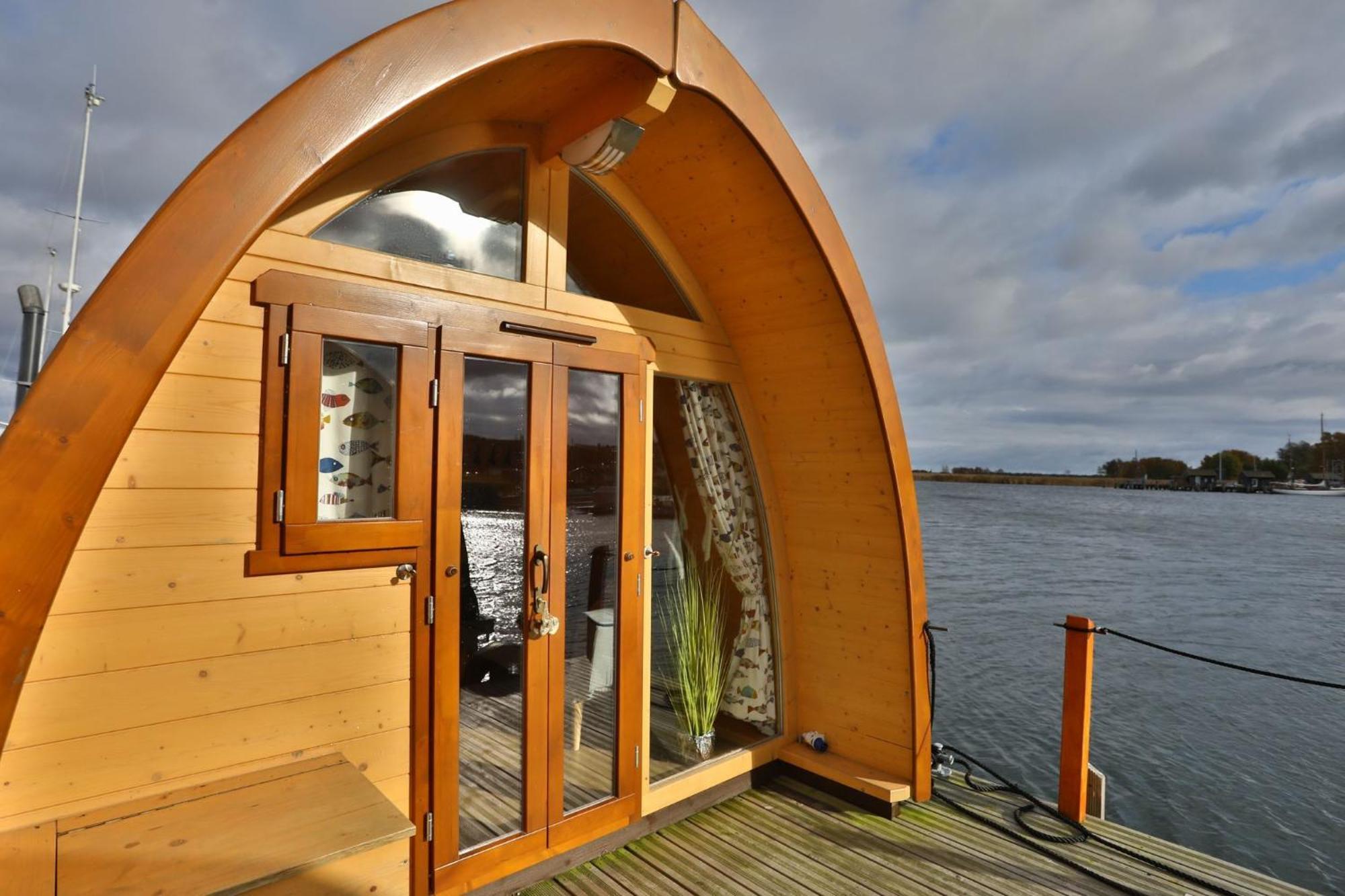 Hotel Hausboot Dotterbart Gager Exteriér fotografie