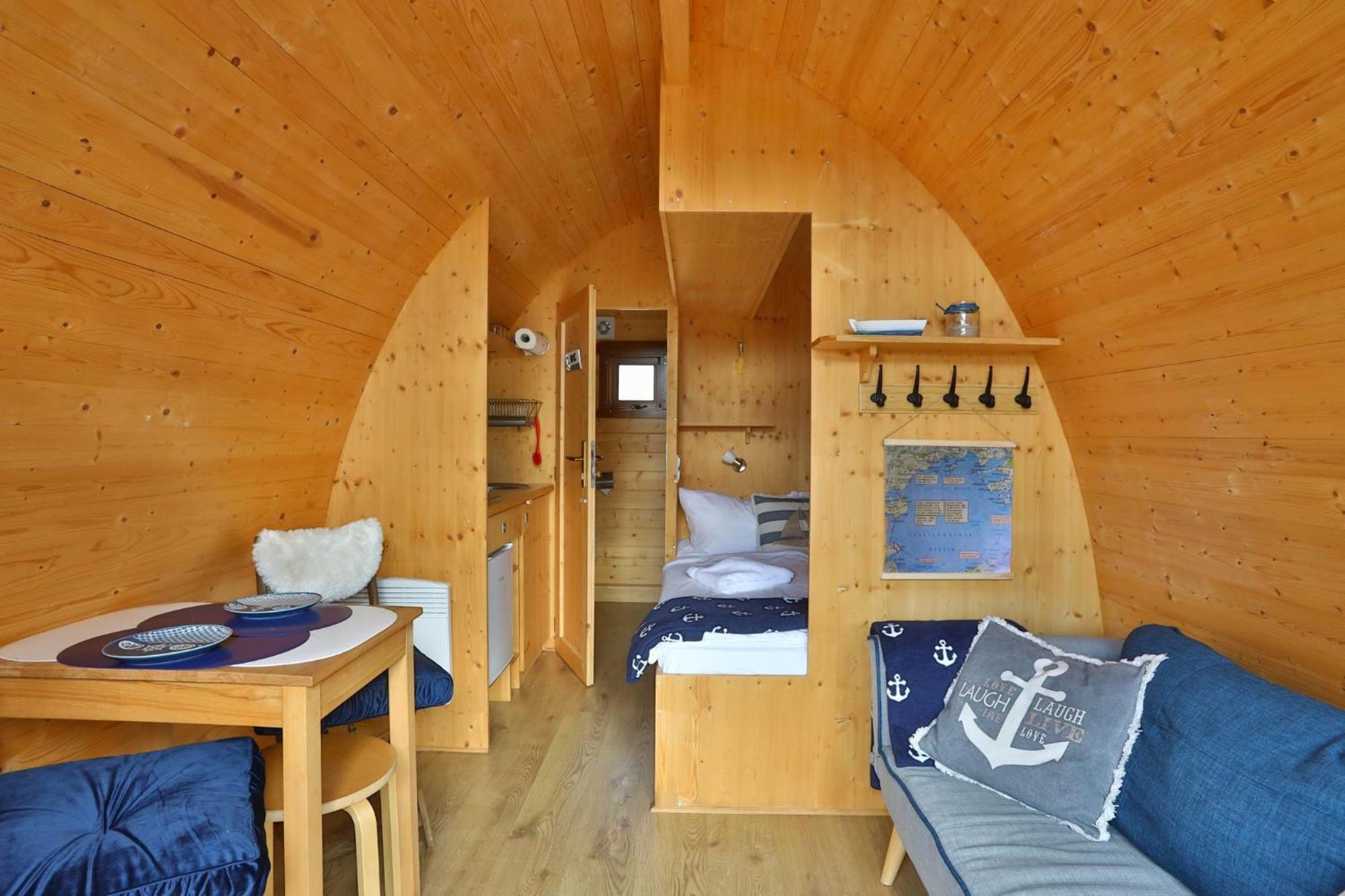 Hotel Hausboot Dotterbart Gager Exteriér fotografie